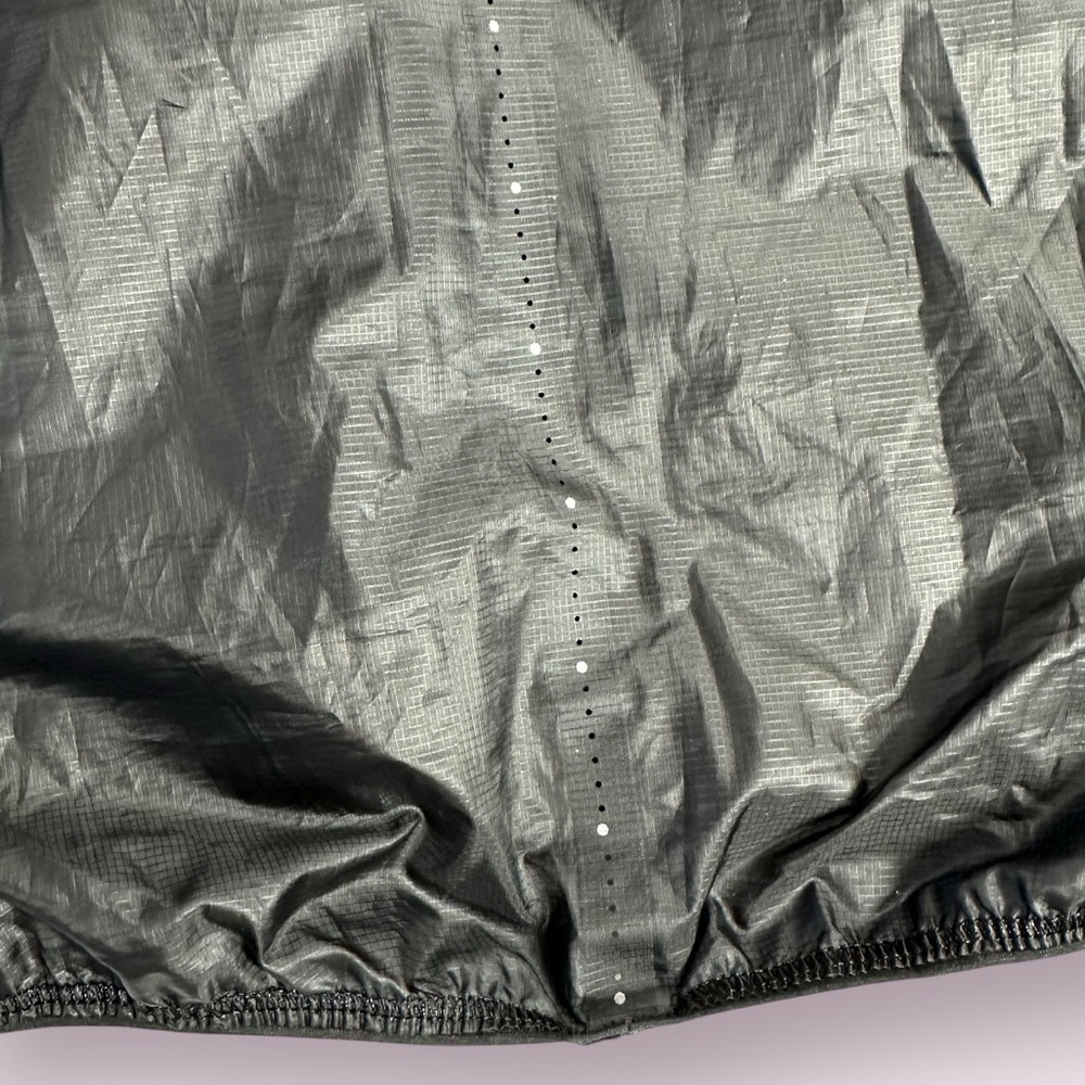 Lululemon, Packable Lightweight Half-Zip, Size 4 - image 7